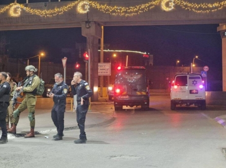 شهيد وإصابة جنديين في عملية استهدفت حاجز قلنديا