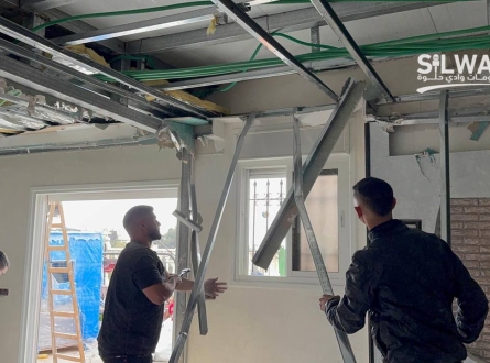 قرار ظالم يشرد عائلة المقدسي الطويل